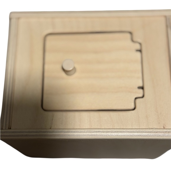 LOVEVERY- Slide and Seek Ball Run - Picture 12 of 14